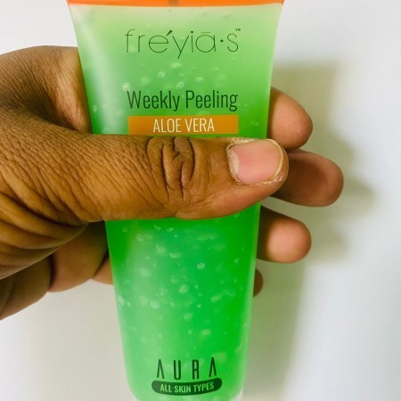 ১ পিছ Facial Exfoliating Gel Soft Clean Weekly Peeling Aloe Vera